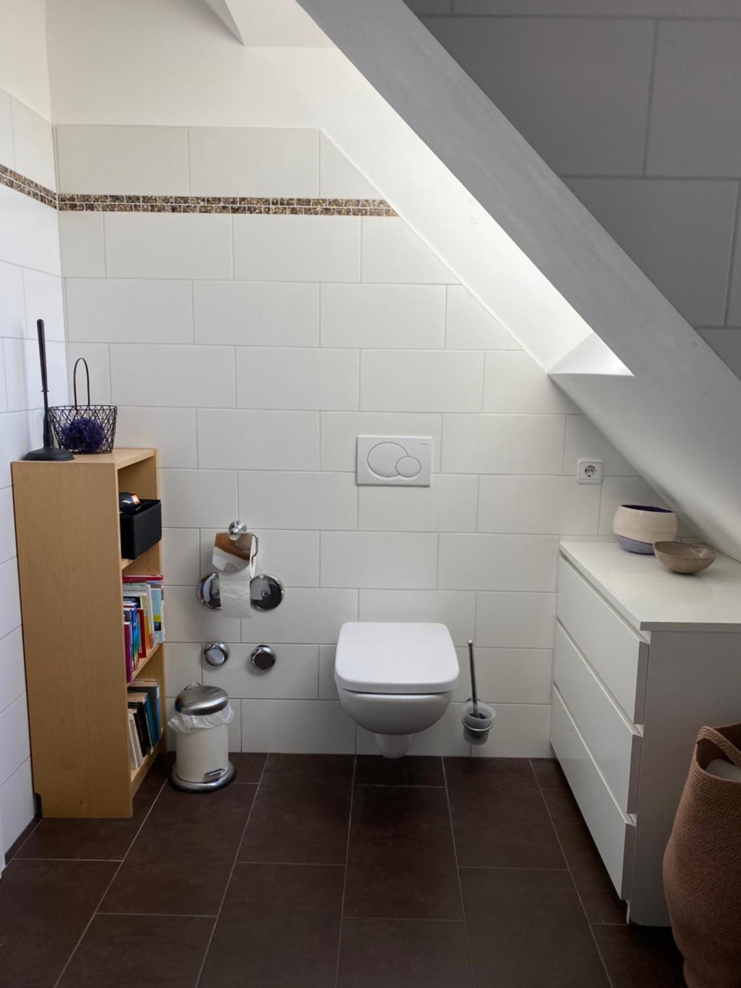 Helle Und Ruhige Dachgeschosswohnung München Exteriör bild